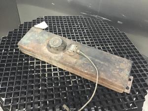 Liebherr Ausgleichsbehälter